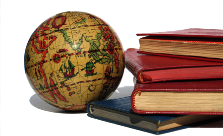 La cultura hispana es una cultura global. De hecho, es la primera gran cultura global del planeta, pues los hispanos fuimos los primeros que dimos la vuelta al mundo, que confirmamos la redondez del planeta y que ofrecimos nuestros valores por el planeta. Historia